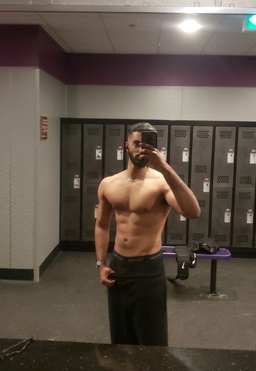 Jonathan (@jonathan1184) — my photo № 1