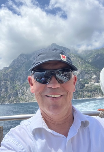 Bernd (@bernd1961) — my photo № 1