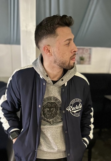 Zoltan (@zoltan148) — my photo № 1