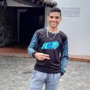 Enrique 25 Caracas