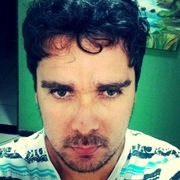 Asim Abrahmovich 46 Vitória