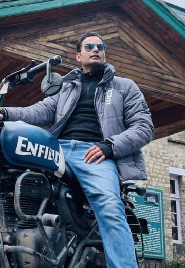 Aditya (@aditya397) — my photo № 2