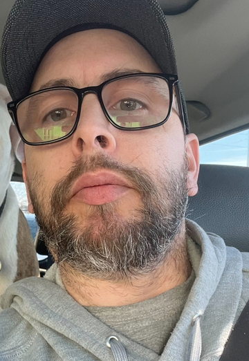 Greg (@greg1935) — my photo № 1