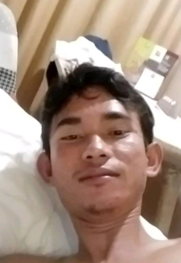 rendi (@rendi49) — my photo № 1