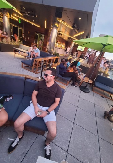 Juan (@juan2591) — my photo № 1