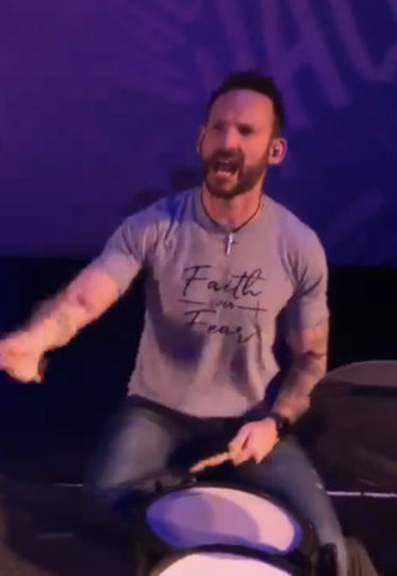 Andy (@andy3689) — my photo № 1