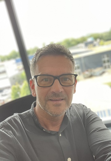 Oliver (@oliver1445) — my photo № 1