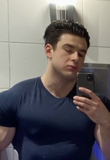 Daniel (@daniel10831) — my photo № 1