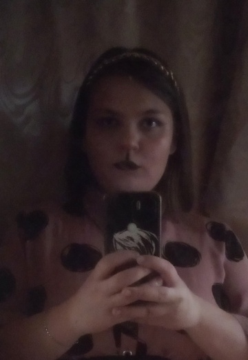 Lola (@lola7183) — my photo № 1