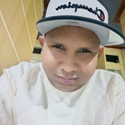 Isaac 32 Maracay