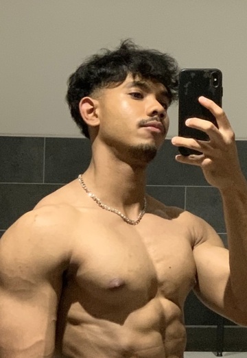 AJ (@aj439) — my photo № 1