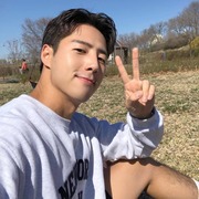 Carlos wong 52 Seoul