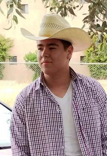 Carlos Adrian (@carlos3737) — my photo № 1