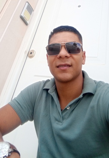 Jonathan (@jonathan1603) — my photo № 4