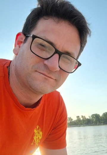 Mi foto- Victor, 40 de Junín (@victor10685)