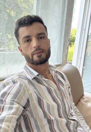 Aymen (@aymen412) — my photo № 2